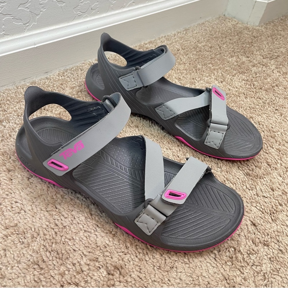 Teva Womens Barracuda Sandal Outdoor Lightweight Gorpcore Casual Sandals Size 10 - Picture 4 of 14